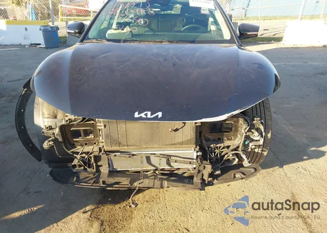 2024 Kia Ev6 Light from USA, damaged, VIN KNDC34LB3R5203666